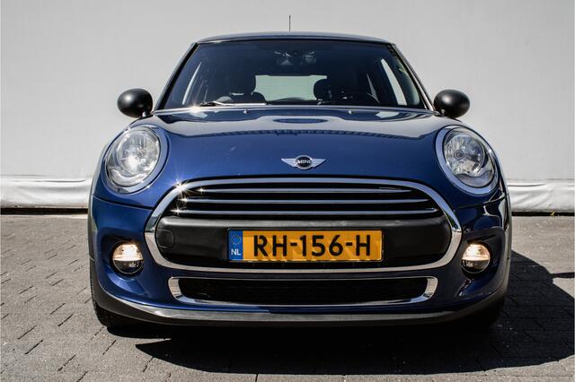 Mini ONE Mini 1.2 Salt Business Navigatie/ Cruise control/ Pdc/ Lmv/ Climate control