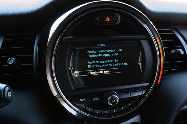Mini ONE Mini 1.2 Salt Business Navigatie/ Cruise control/ Pdc/ Lmv/ Climate control