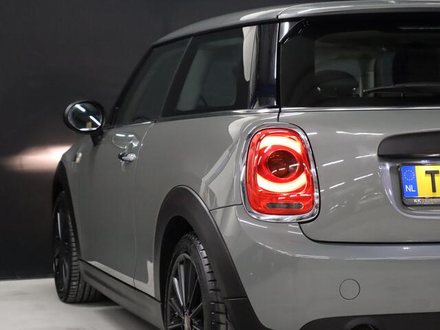 Mini ONE Mini 1.5 Sport [APPLE CARPLAY, CRUISE CONTROL, JCW VELGEN, CLIMATE CONTROL, NAVIGATIE, NIEUWSTAAT]