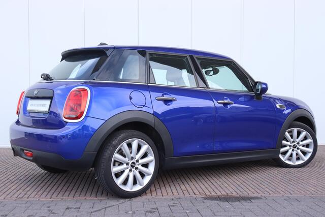 Mini ONE Mini 1.5 5-deurs/ Comfort Access/ Cruise Control/ Navigatie/ LED | Parkeersensoren/ Climate Control