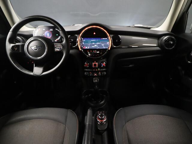 Mini ONE Mini 1.5 Sport [DIGITAL DASHBOARD, APPLE CARPLAY, PDC ACHTER, CRUISE CONTROL, NAVIGATIE, AIRCO, NIEUWSTAAT]