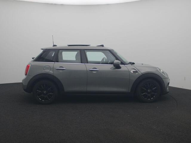Mini ONE Mini 1.5 | Panorama-Dak | Achteruitrijcamera | Stoelverwarming | Navigatie | Parkeersensoren | Cruise Control