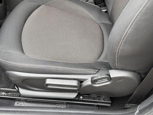 Mini ONE Mini 1.5 | NAP | Automaat | Navigatie | Airco | Parkeersensoren | Cruise Control | Lichtmetaal |