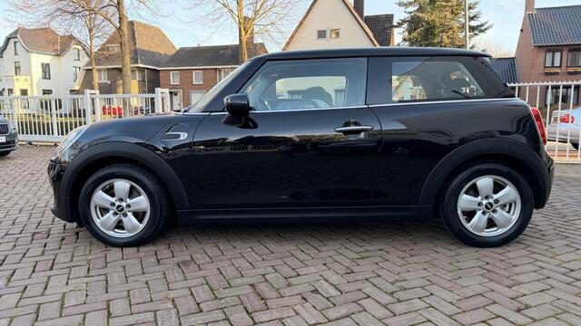 Mini ONE Mini 1.5 Pepper | Eerste eigenaar | LED | Volledig MINI onderhouden |