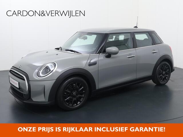 Mini ONE Mini 1.5 Business Edition | Cruise control | Navigatiesysteem | Climate control | Verwarmde sportstoelen voor | Apple Carplay | Keyless entry | Achteruitrij camera |