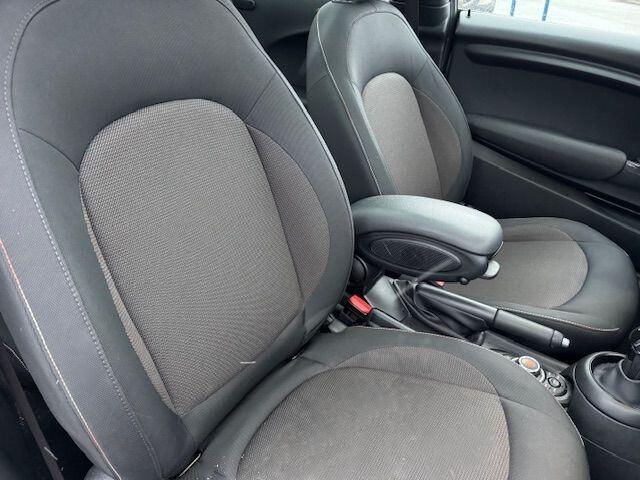 Mini ONE Mini 1.5 Salt Automaat Airco/ECC,Navigatie,Panoramadak