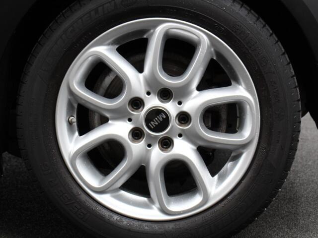 Mini ONE Mini 1.5 First Salt | Airco | Lichtmetalen Velgen | Stoelverwarming | Keyless start