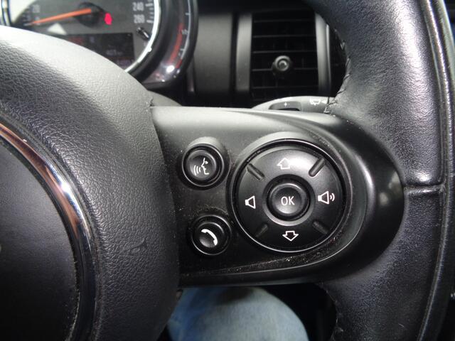 Mini ONE Mini 1.5 First Airco, Navigatie, Carplay, LM velgen 17 inch