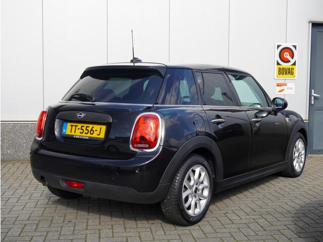 Mini ONE Mini 1.5 Pepper Automaat | 5-deurs | CarPlay | Keyless | Led | NA