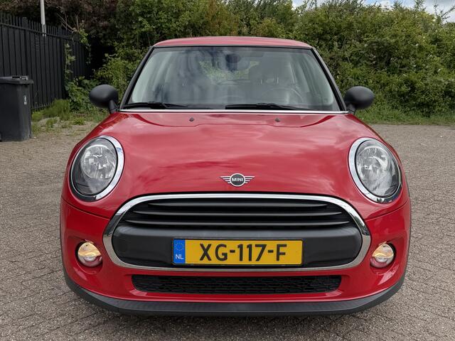 Mini ONE 3-Deurs 1.5 Autom/Tiptr Carplay/Airco/Cruise/PDC/LMV