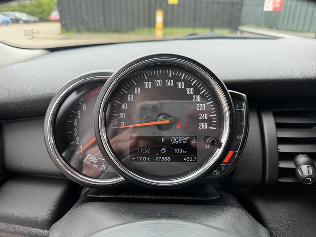 Mini ONE 3-Deurs 1.5 Autom/Tiptr Carplay/Airco/Cruise/PDC/LMV