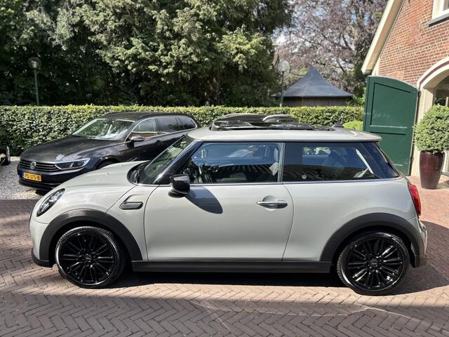 Mini ONE 1.5 Navi, Panoramadak, Camera, Stoelverw., Nw Model