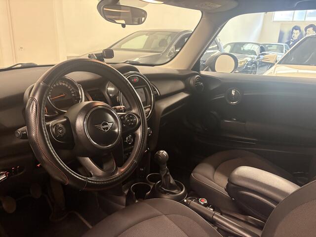 Mini ONE 3-Deurs 1.5 First NL AUTO/DEALER ONDERHOUDEN