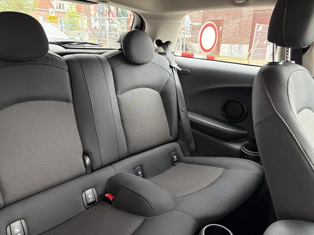 Mini ONE 3-Deurs 1.5 First NL AUTO/DEALER ONDERHOUDEN