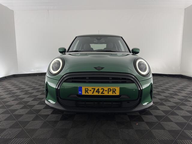 Mini ONE 3-Deurs 1.5 Business Edition (INCL.BTW) Aut. *LEATHER-FABRIC | FULL-LED | NAVI-FULLMAP | SPORT-SEATS | AMBIENT-LIGHT | DIGI-COCKPIT | PRIVACY-GLASS | DAB+ | ECC | PDC | CRUISE | 16''ALU*