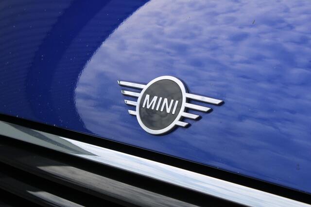 Mini ONE Mini 1.5 | Incl. 12 maanden garantie | 100% dealer onderhouden | Cruise control | Airco | Apple carplay | Navigatie | Radio |