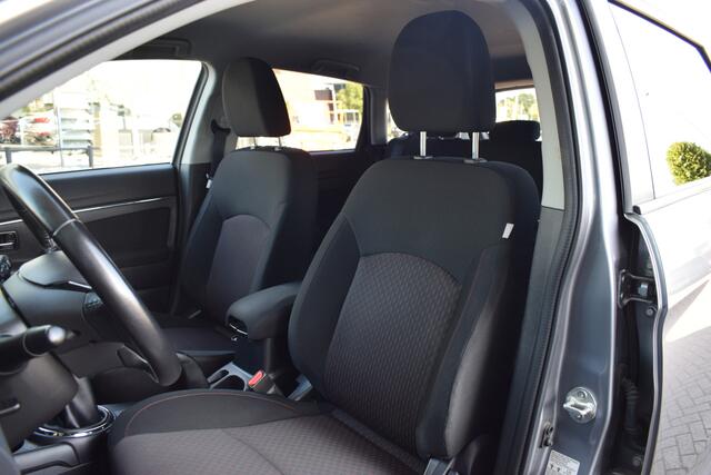 Mitsubishi ASX 1.6i-16V ISG Intense+ | Cruise Control | Navigatie | Camera | Trekhaak | 16"LMV
