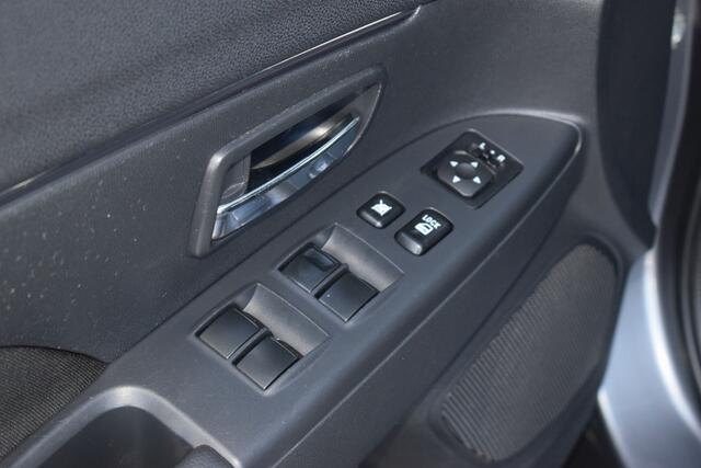 Mitsubishi ASX 1.6i-16V ISG Intense+ | Cruise Control | Navigatie | Camera | Trekhaak | 16"LMV