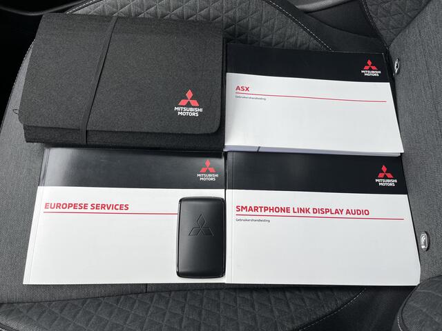 Mitsubishi ASX 1.0 MPI Turbo Intense / 100% Dealer onderhouden / Trekhaak (Trekgewicht 1.200kg) / Achteruitrijcamera / Navigatie via Apple Carplay & Android Auto / Cruise- en Climate Control / Keyless Entry & Start / Parkeersensoren voor en achter / DAB Radio