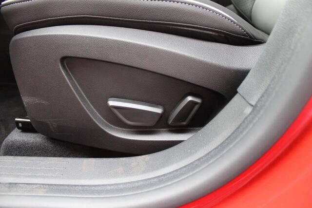 Mitsubishi ASX 1.6 HEV AT Instyle Google Navigatie, Park assist, Verw. voorruit, Harman Kardon Premium Audio, Schuifdak,