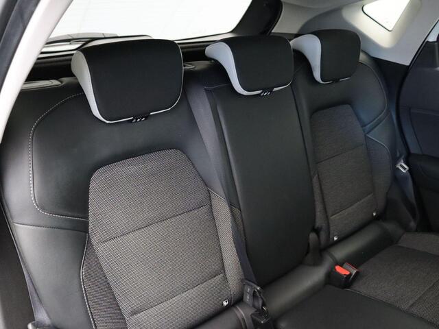 Mitsubishi ASX 1.6 PHEV AT Intense+ | Stoel en stuurverwarming | Achteruitrij camera | Adaptieve Cruise Control |