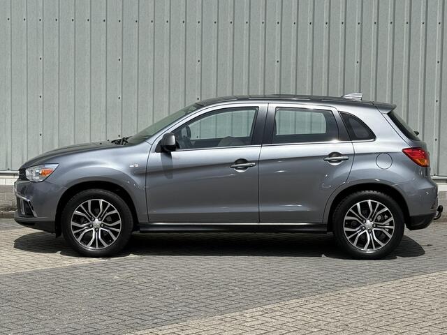Mitsubishi ASX 1.6 Cleartec Connect Pro / Trekhaak 1.200 KG Trekgewicht / Lichtmetalen Velgen / Navigatie / Cruise Control / Privacy Glass / Achteruitrijcamera / Parkeersensoren / Apple CarPlay & Android Auto /