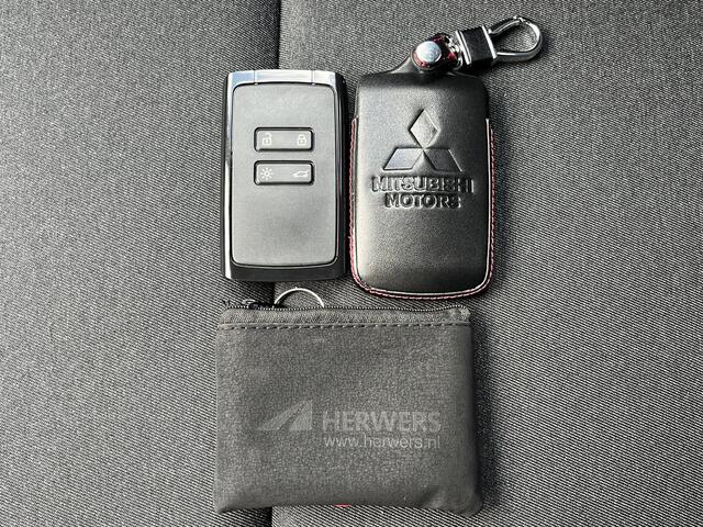 Mitsubishi ASX 1.6 HEV AT Intense / Achteruitrijcamera / Navigatie via Apple Carplay & Android Auto / Keyless Entry & Start / Verwarmde Voorstoelen / Cruise- en Climate Control /