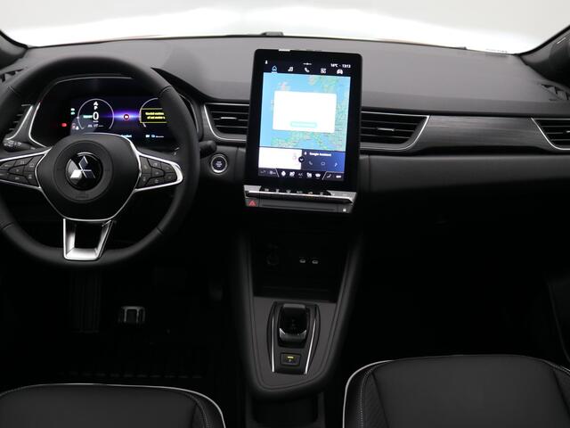 Mitsubishi ASX 1.8 HEV AT Instyle / ¤ 2.000,- Voordeel Op de Nieuwprijs / Prijs is rijklaar / Elektrisch Glazen- Schuif- en Kanteldak / Google Assistent / Stuurwiel- en Stoelverwarming voor / Adaptieve Cruise Control / Verwarmde Voorruit / Climate Control / Keyless Entr