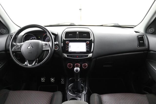 Mitsubishi ASX 1.6 Cleartec Connect Pro Rijklaarprijs! Trekhaak!