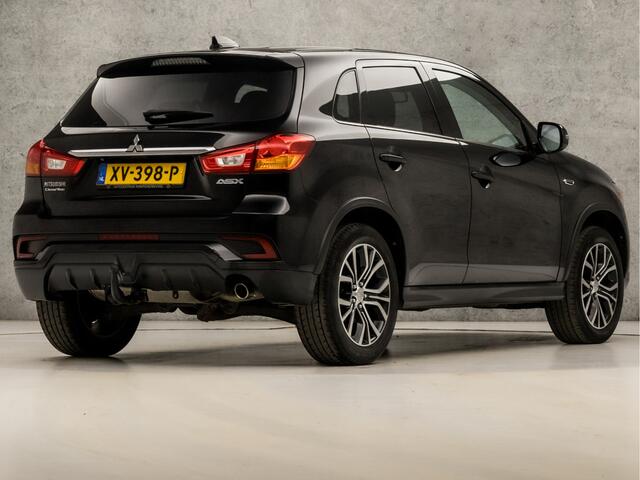 Mitsubishi ASX 1.6 Cleartec Sport (APPLE CARPLAY, NAVIGATIE, CLIMATE, LEDER/ALCANTARA, CAMERA, KEYLESS, GETINT GLAS, SPORTSTOELEN, CRUISE, XENON, NIEUWSTAAT)