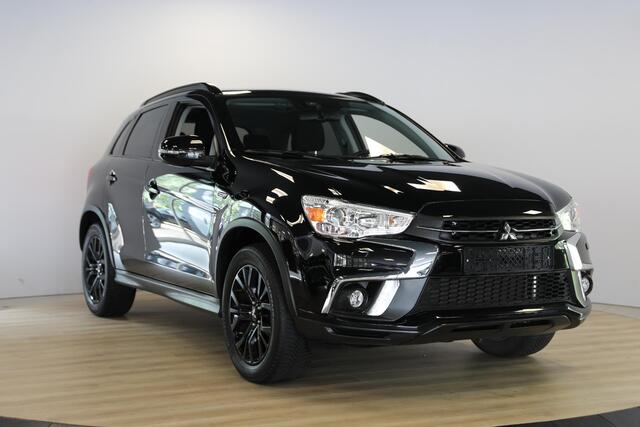 Mitsubishi ASX 1.6 Cleartec Connect Pro+ Black Edition | Panoramadak |