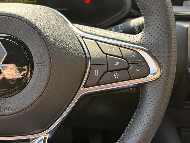Mitsubishi ASX 1.8 HEV AT Intense+ / € 3.000,- Voordeel op de Nieuwprijs / 8 Jaar Fabrieksgarantie / Achteruitrijcamera / Stuur- en Stoelverwarming / Voorruitverwarming / Keyless Entry & Start / Navigatie via Apple Carplay & Android Auto / Adaptieve Cruise Control / Climate Control
