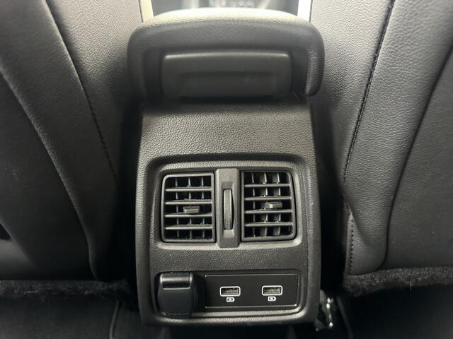 Mitsubishi ASX 1.6 HEV AT First Edition | Trekhaak | Stoelverwarming | Navigatie | Adaptive Cruise Control |