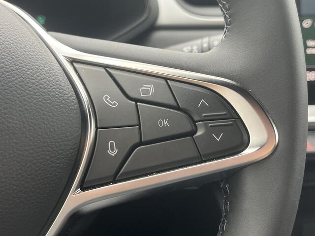 Mitsubishi ASX 1.8 HEV AT Black Edition / 8 Jaar Fabrieksgarantie / Stoelverwarming / Navigatie via Apple Carplay & Android Auto / Cruise Control / Climate Control / Achteruitrij Camera / Parkeersensoren achter /