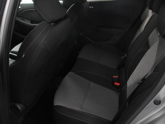 Mitsubishi COLT 1.6 HEV Intense Automaat | Navigatie | d.m.v. Apple Carplay/Android Auto | Camera | Climate Control | Cruise Control | Lichtmetalen velgen | Extra Getint Glas | Digitale Cockpit