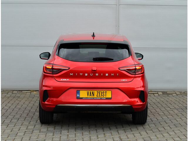 Mitsubishi COLT HEV 1.6 A/T INSTYLE | HYBRIDE | FULL OPTIONS | NAVI | BOSE | 360 CAMERA | ALL SEASON BANDEN | DODE HOEK ASSIST | STOEL & STUURVERWARMING | FABRIEKSGARANTIE TOT 07-06-2032* | ALL IN RIJKLAARPRIJS