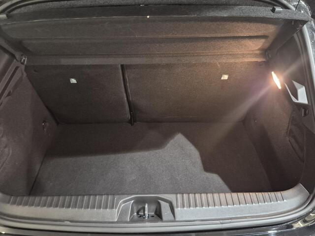 Mitsubishi COLT 1.6 HEV First Edition Climate controll L.m. Velgen