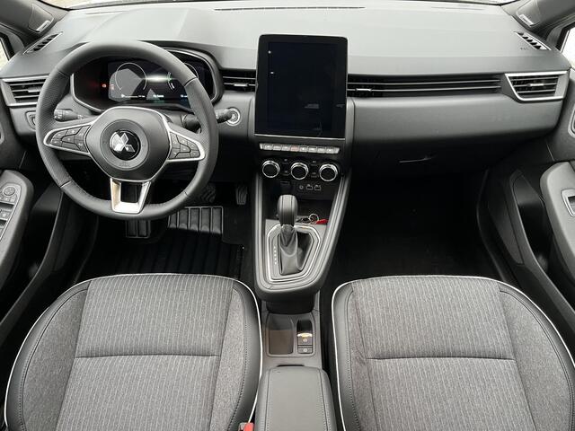 Mitsubishi COLT 1.6 HEV Instyle / Automaat / Full Options! / Vierseizoenenbanden / Bose Audio / Navigatie / Stoel- & Stuurverwarming / 360 Graden Camera / Adaptieve Cruise Control / Climate Control / Parkeer Assistent / Digitale Cockpit / DAB / Garantie t/m 04-03-2033 /