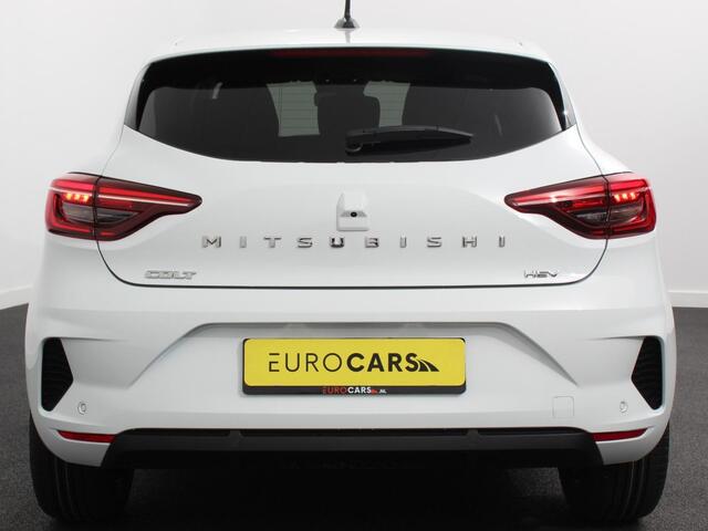 Mitsubishi COLT 1.6 HEV Automaat Intense Navigatie d.m.v. Apple Carplay/Android Auto Camera Climate Control Cruise Control Lichtmetalen velgen Extra Getint Glas Digitale Cockpit
