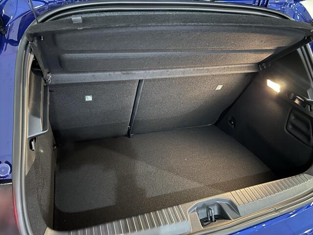 Mitsubishi COLT 1.6 HEV Intense+ | DEMO 02-26 beschikbaar |