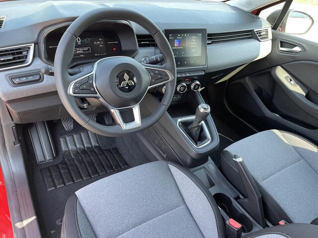 Mitsubishi COLT 1.0T MT Intense