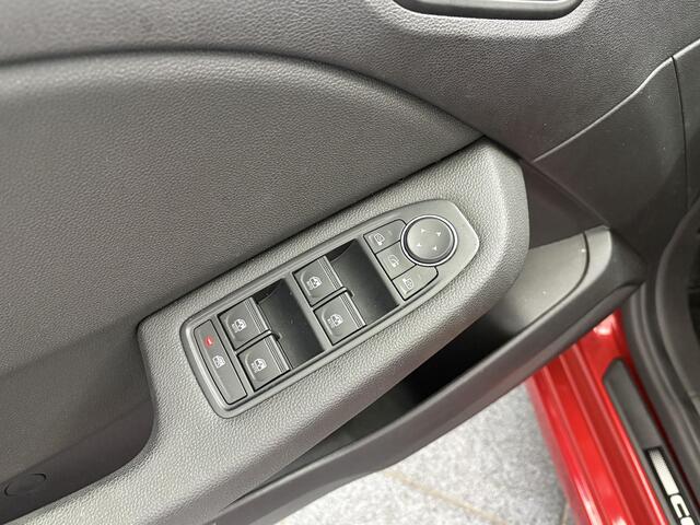 Mitsubishi COLT 1.6 HEV Instyle Complete auto met Automaat