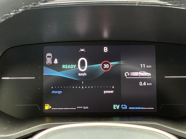 Mitsubishi COLT 1.6 HEV Intense NIEUW UIT VOORRAAD LEVERBAAR | Achteruitrijcamera | Climate Control | 16 inch Lichtmetalen velgen | Parkeersensoren voor en achter | 8 jaar fabrieksgarantie