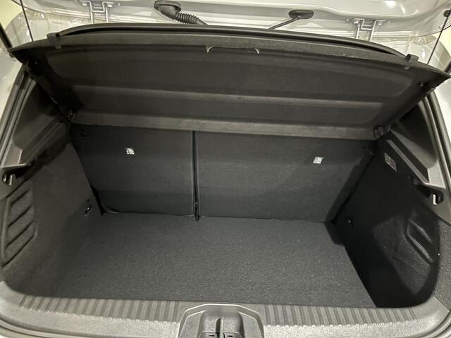 Mitsubishi COLT 1.6 HEV Intense |