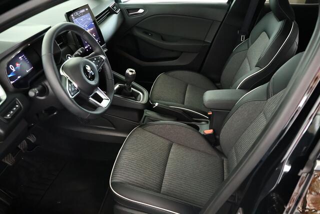 Mitsubishi COLT 1.0T MT First Edition / LED / Navi / CarPlay / ACC / Cam