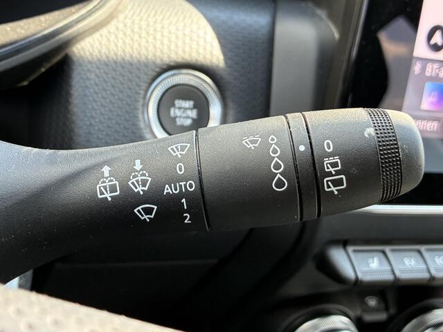 Mitsubishi COLT 1.6 HEV Intense+ | All Seasons