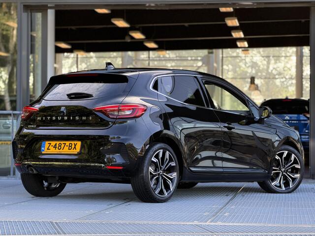 Mitsubishi COLT 1.0T First Edition 91PK | Achteruitrijcamera | Stoel- en stuurverwarming | Adaptive Cruise Control | Navigatie | FABRIEKSGARANTIE TOT 03-2032!*