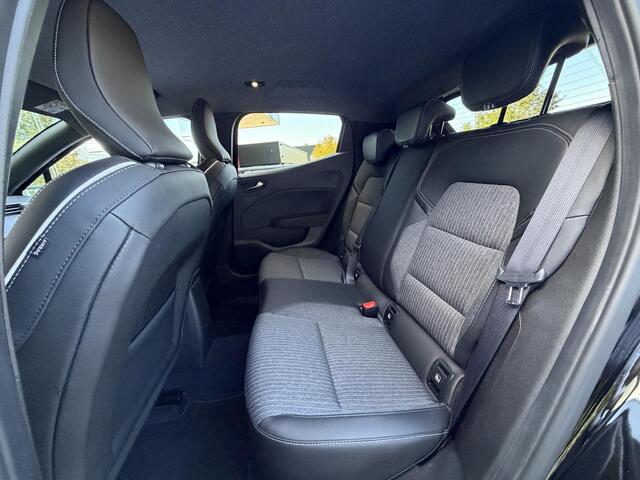 Mitsubishi COLT 1.0T First Edition 91PK | Achteruitrijcamera | Stoel- en stuurverwarming | Adaptive Cruise Control | Navigatie | FABRIEKSGARANTIE TOT 03-2032!*