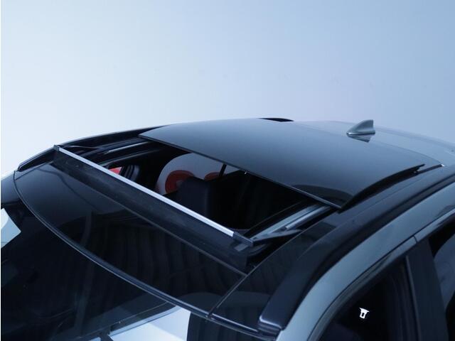 Mitsubishi ECLIPSE Cross 2.4 PHEV Instyle | Navigatie | Panoramadak | Trekhaak