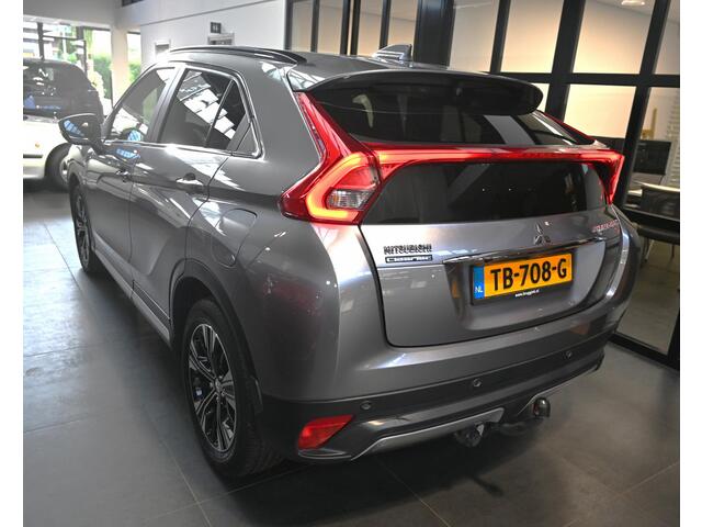 Mitsubishi ECLIPSE Cross 1.5 DI-T automaat First Edition *Trekhaak* *Verwacht*